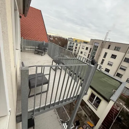 Trust Boardinghouse Ξενοδοχείο με διαμερίσματα 3*