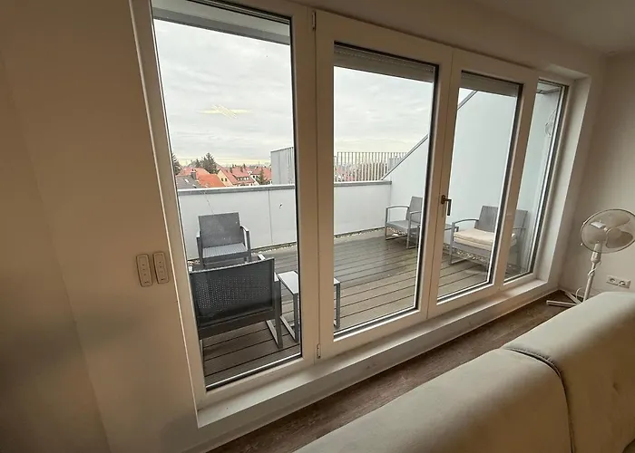 Trustboardinghouse Apartahotel